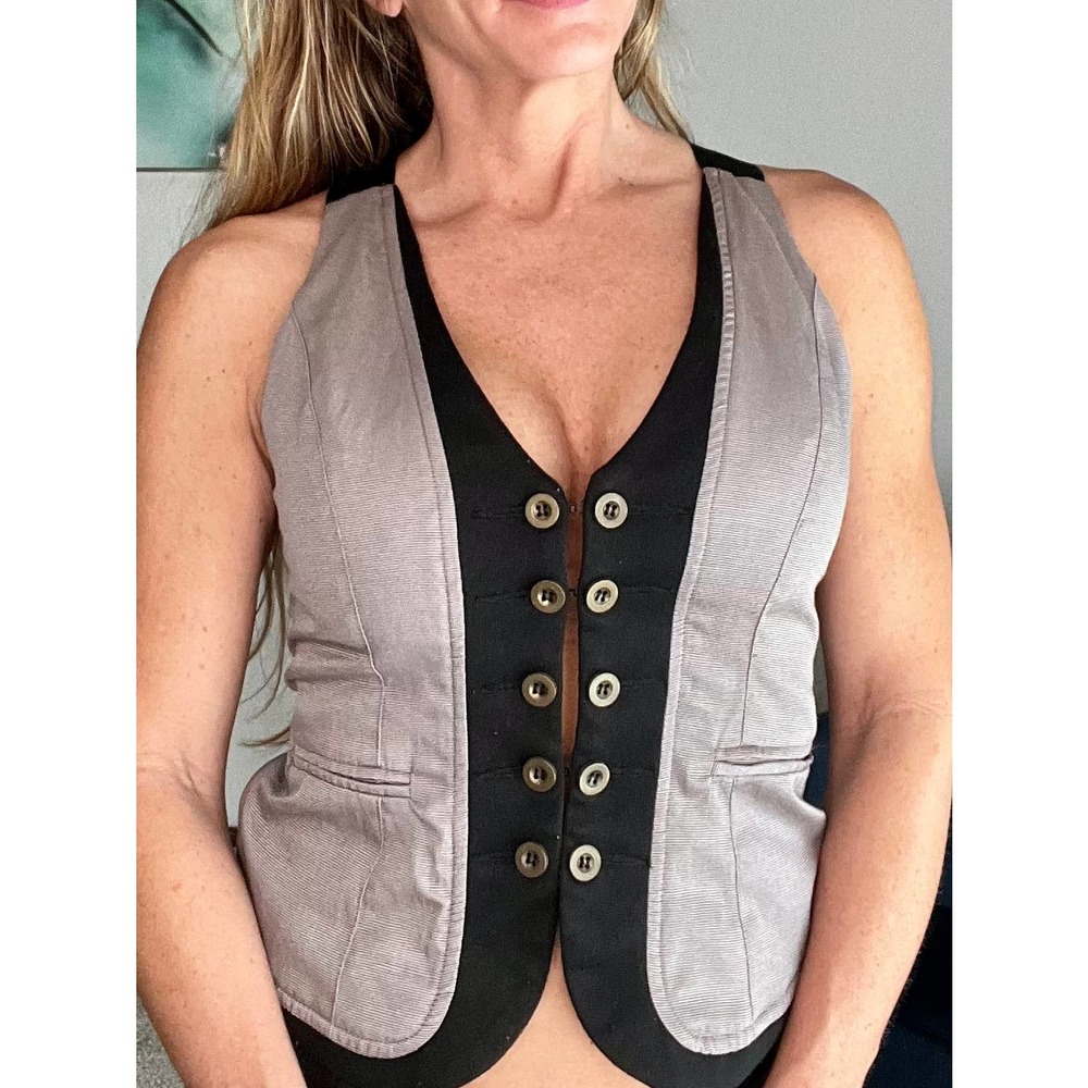 UmGee Cropped, Lined Women's Suit Vest w/Eye Fasten Closure, Size S